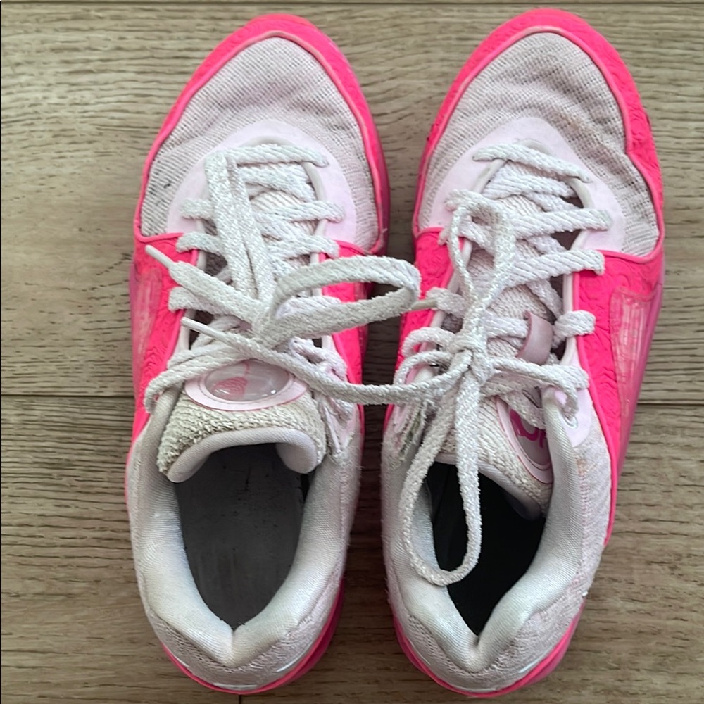 KD15 Nike Pink and White Athletic Shoes with Breathable Mesh EUC see pictures